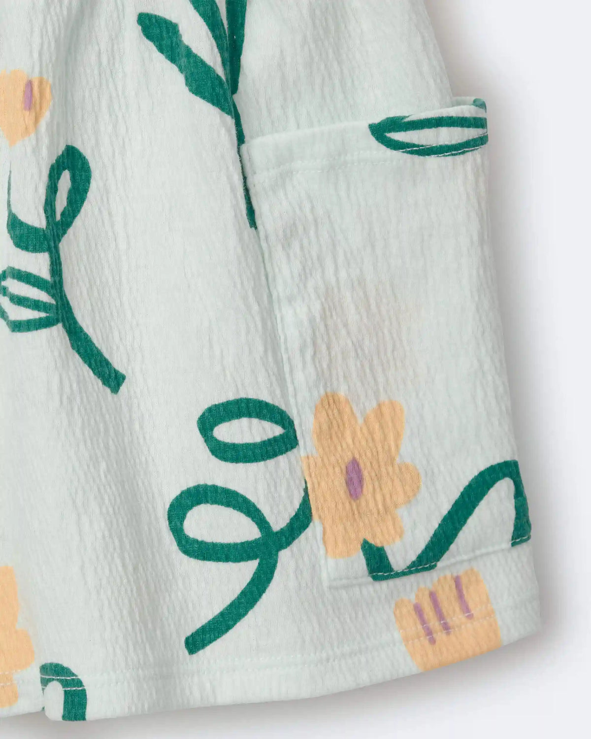 Toddler Girl Swing Shorts with Pockets in Floral Print - Light Green