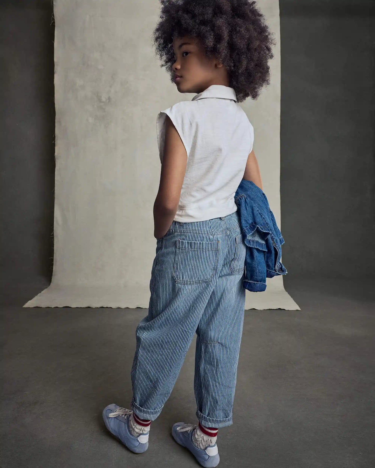 Girls Hickory Stripe Denim Barrel Jeans - Light Wash