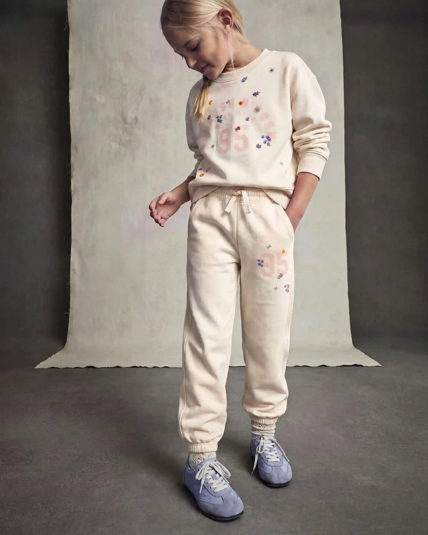 Girls '95' Floral French Terry Joggers - Cream