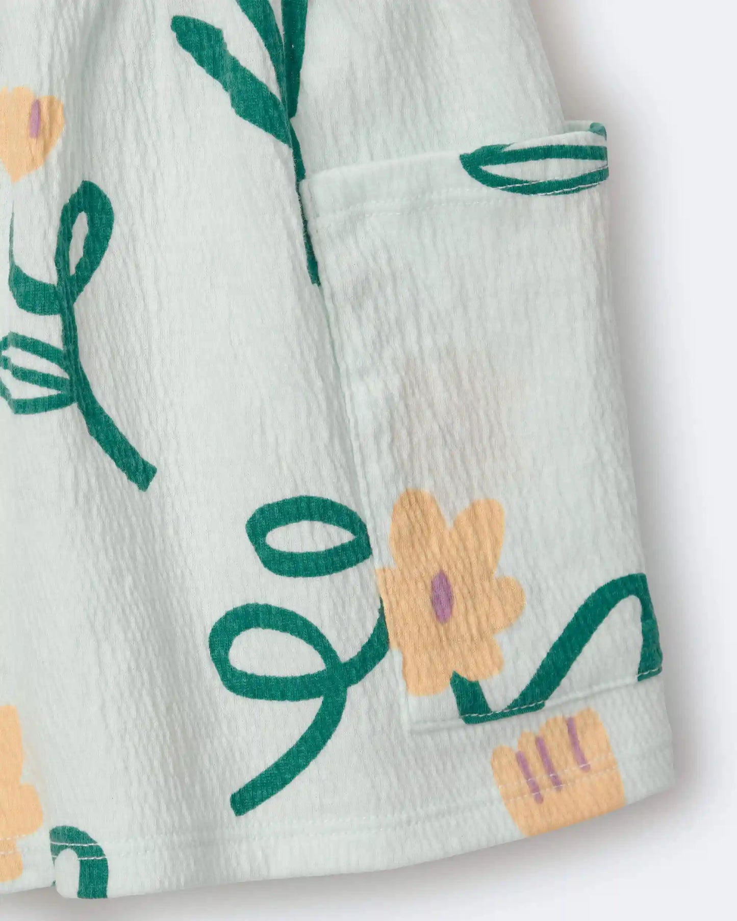 Toddler Girl Swing Shorts with Pockets in Floral Print - Light Green