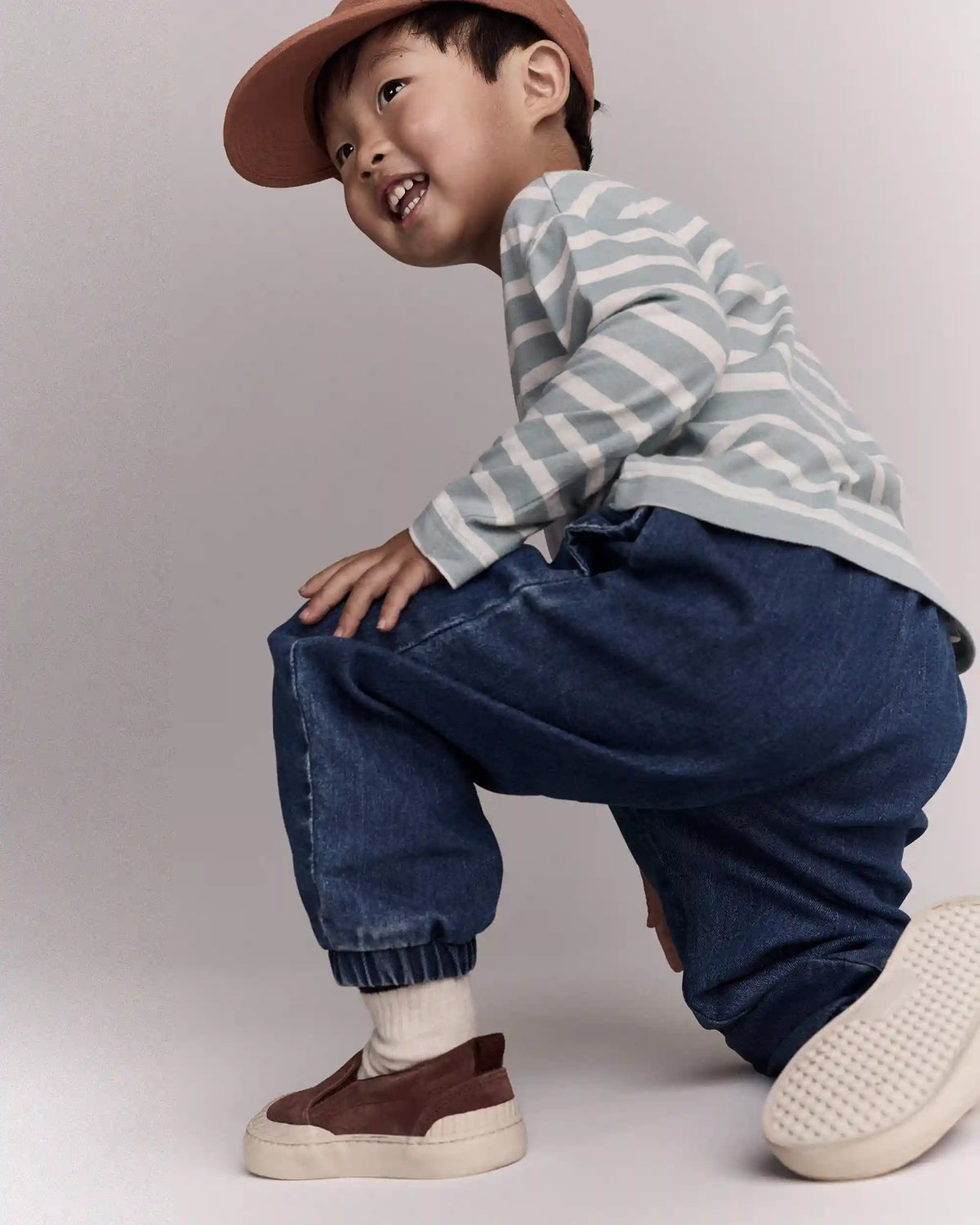 Toddler 'Splish, Splash' Jogger Pant in Denim - Blue