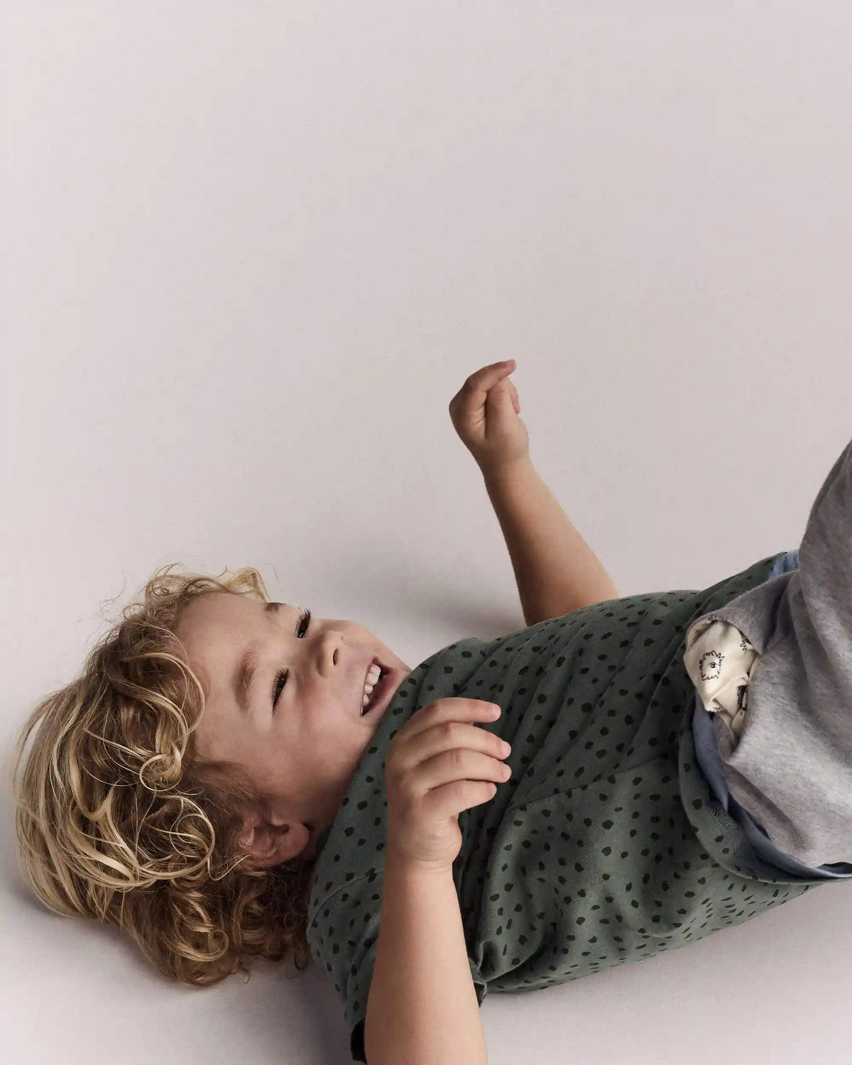 Toddler Relaxed Tee in Dot Print - Olive