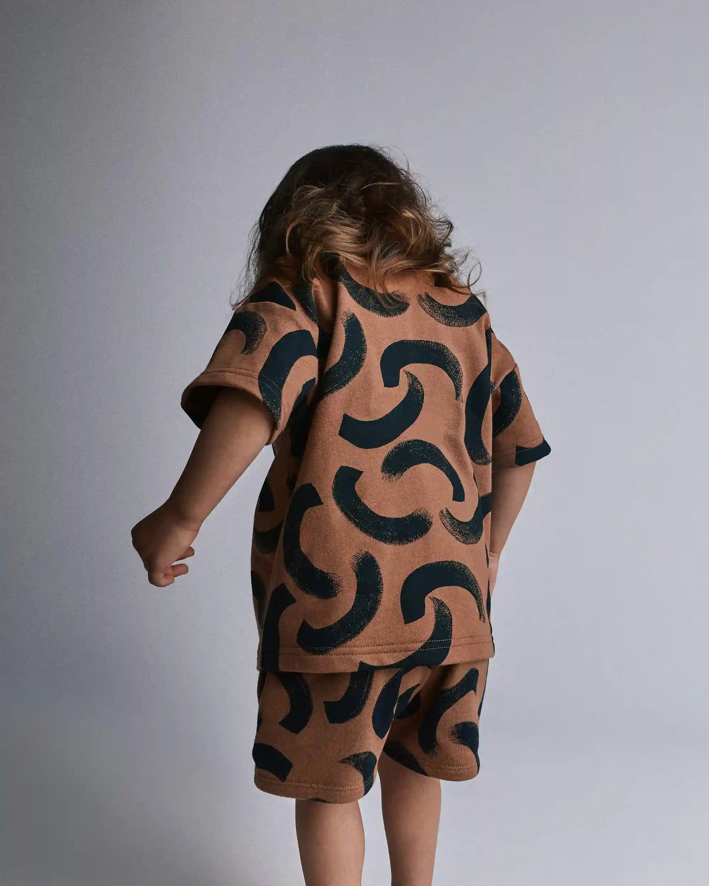 Toddler Boy Button-Down Short-Sleeve Shirt in Abstract Print - Brown